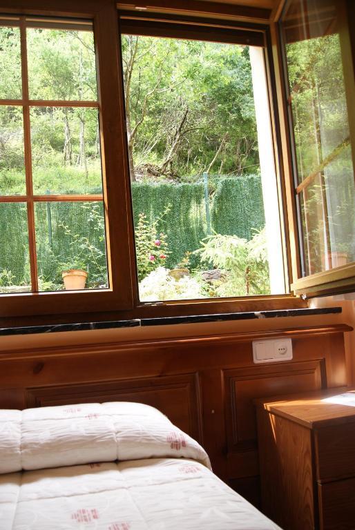 Hotel Garganta Del Cares Poncebos Pokój zdjęcie